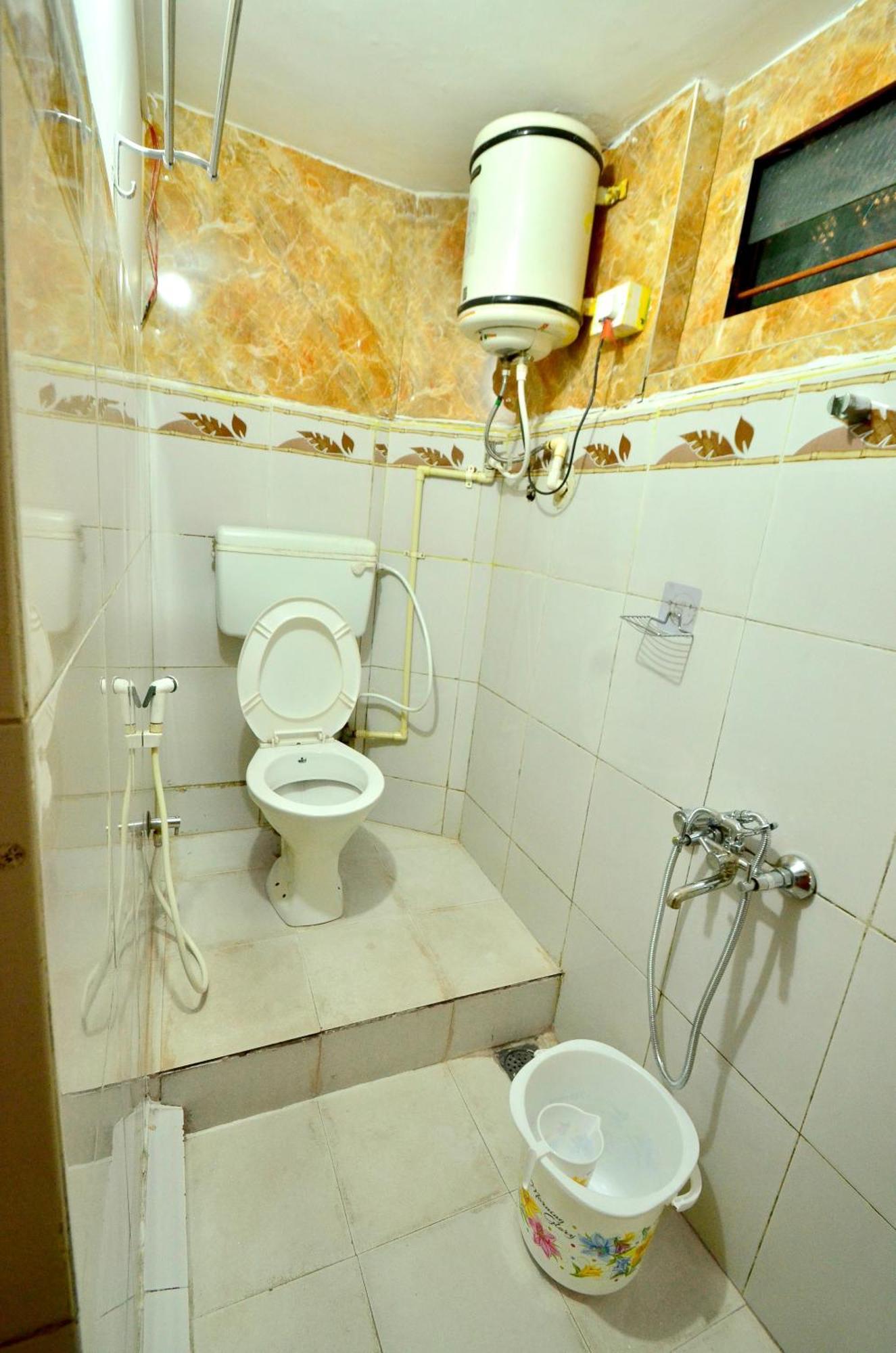 אוטי Estay Sk Residency מראה חיצוני תמונה